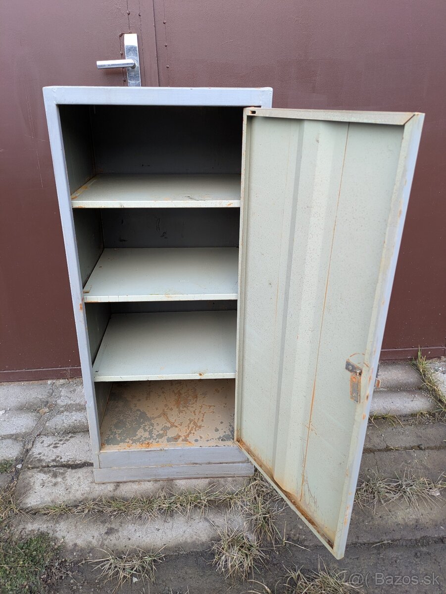 Plechová skrinka Kovos Teplice - 7