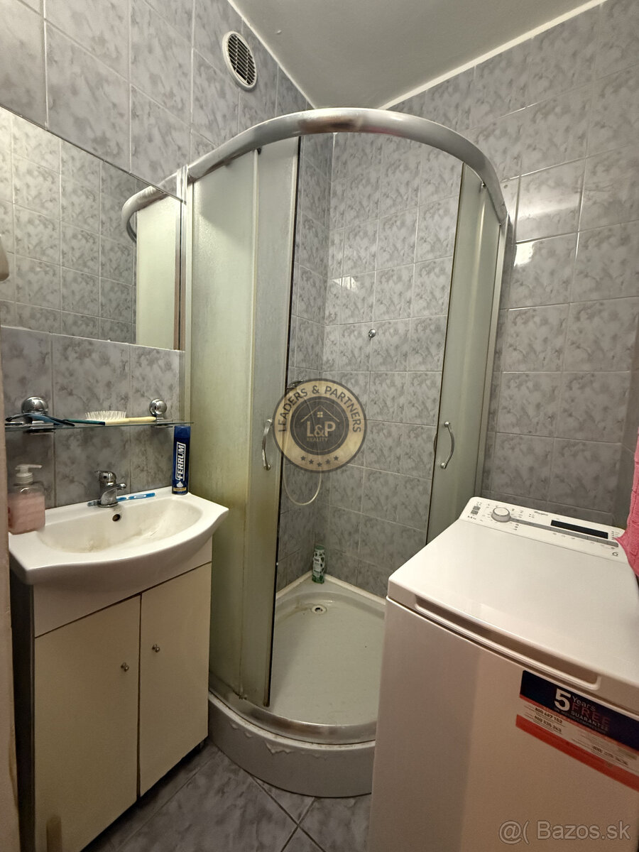 Na predaj s loggiou garsónka v Trnave na Družbe - 7