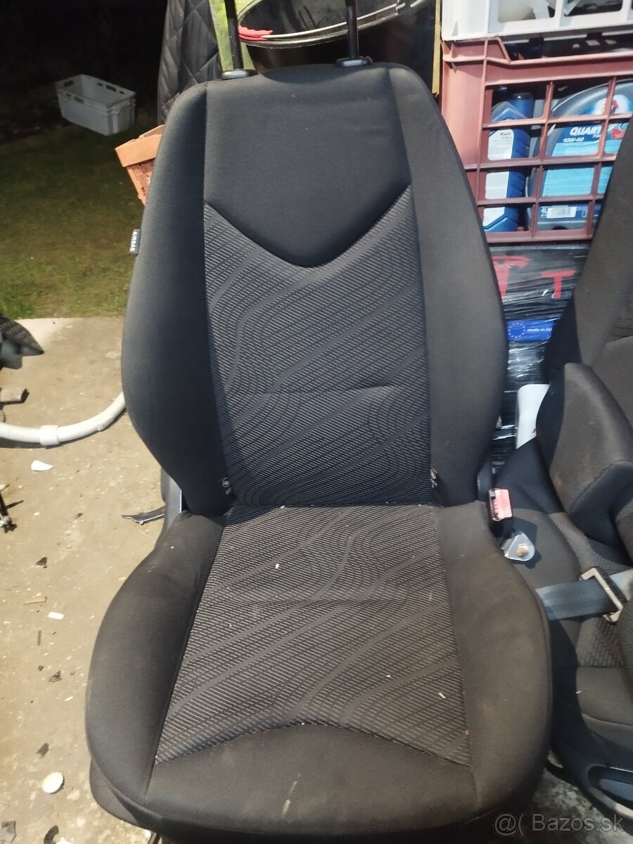 Diely na Peugeot 308 - 7