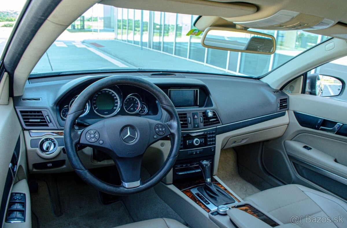 Mercedes-Benz E trieda Kupé 350 CGI Blue - 7