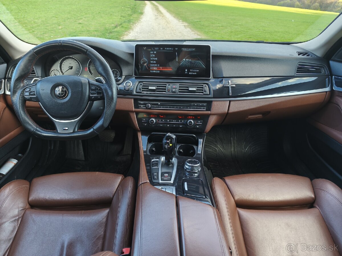 BMW 520 XD model f11 M-Paket rv 2/2014 - 7