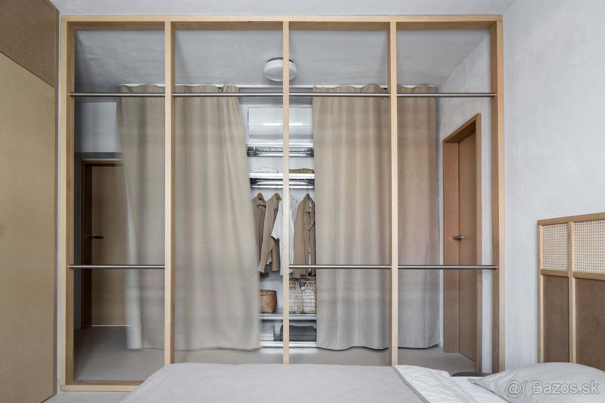 Unikátny 3,5-izbový mestský „vidiek“ (95 m²) od známeho arch – další