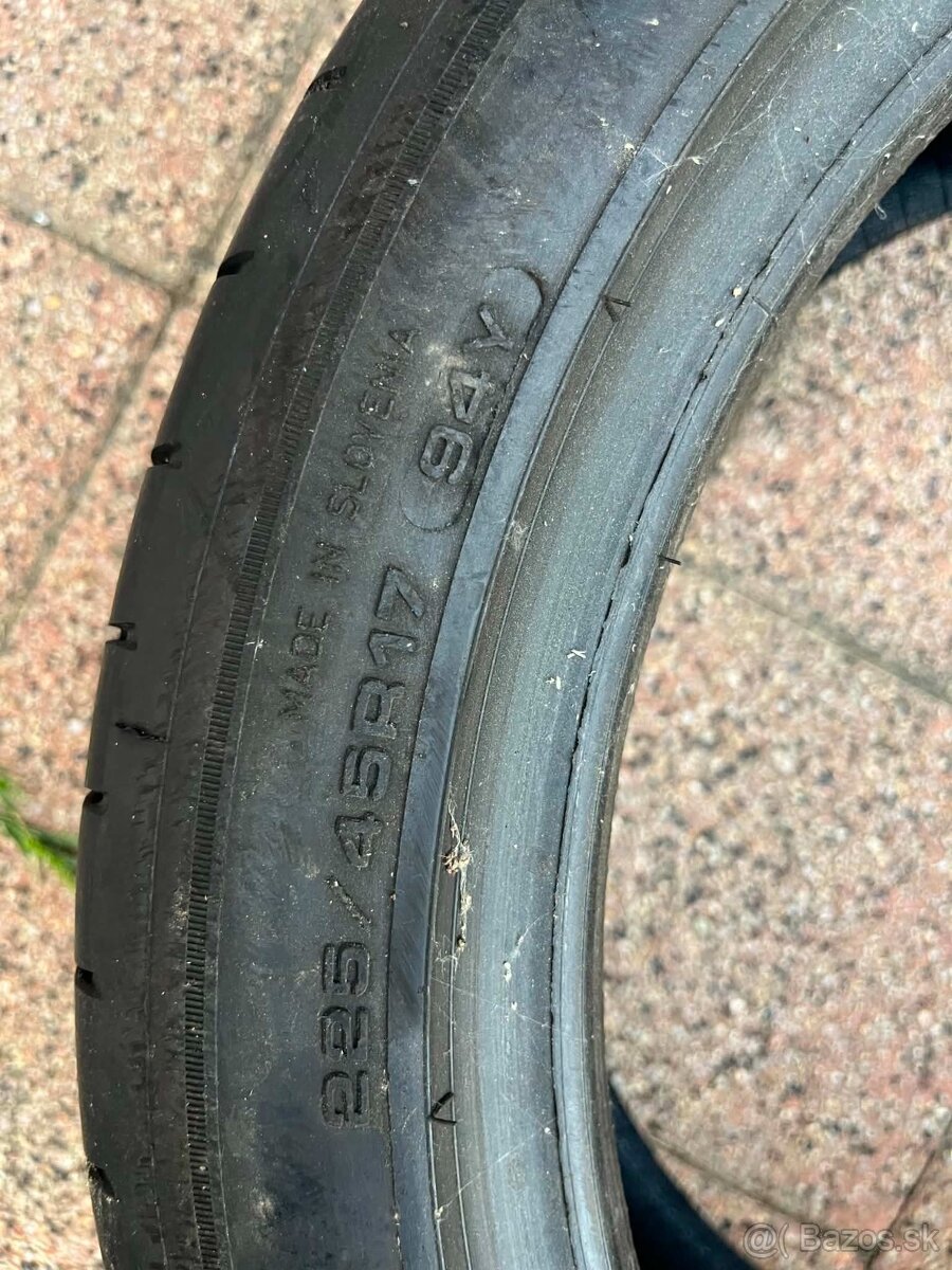 225/45 R17 - 7