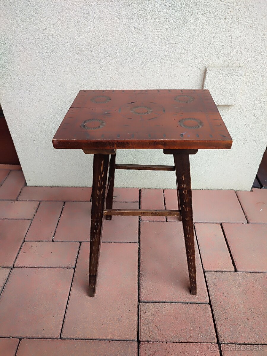 Ľudový nábytok - 7