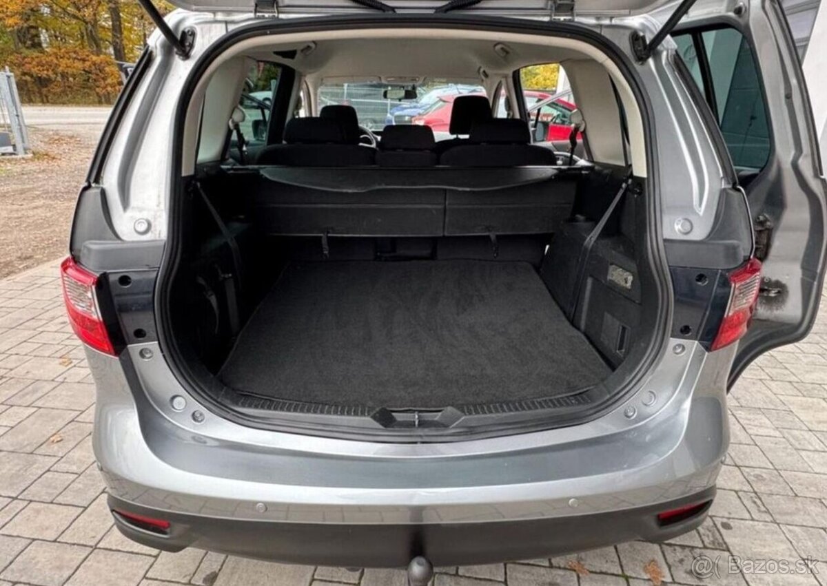 Mazda 5 1.6 MZR-CD, 7míst nafta manuál 85 kw - 7