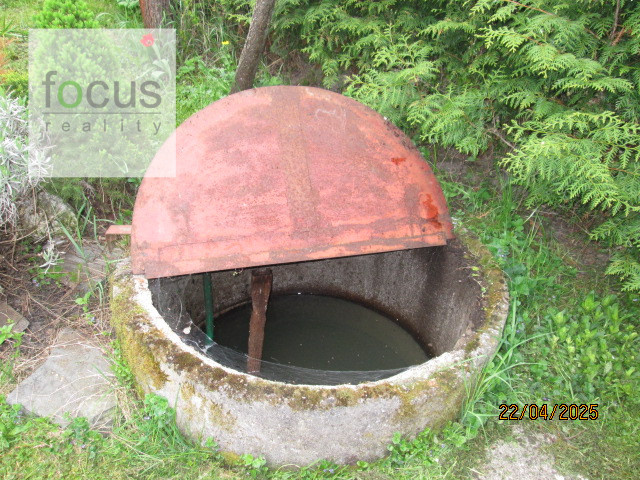 Predám väčšiu záhradku 585 m2 - oplotené, privát vchod - 7