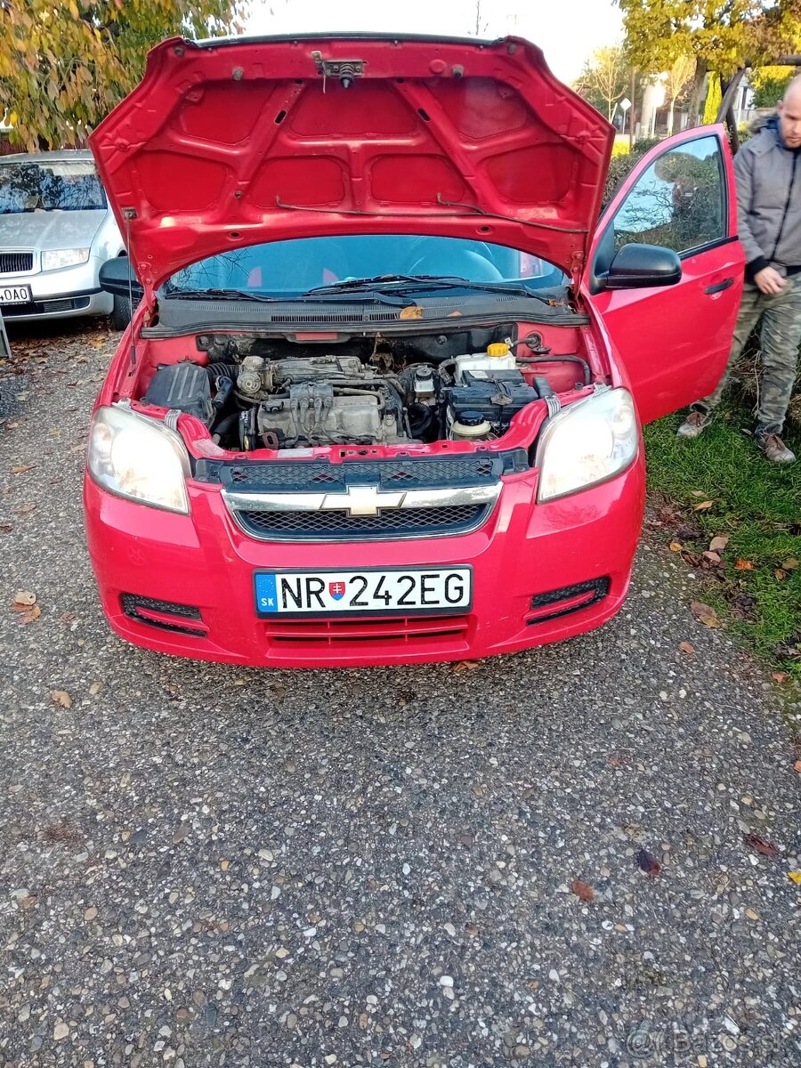 chevrolet aveo 1.2 - 7