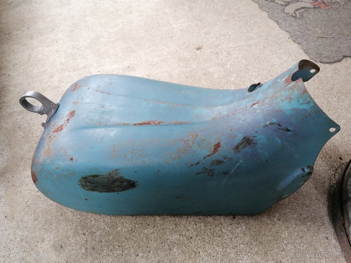 Predám vrchný plech na Jawa 05 - 7