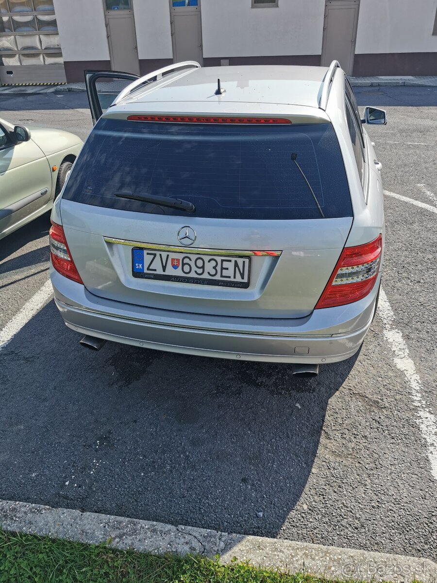 Predám Mercedes Benz C320 CDI Avantgarde - 7