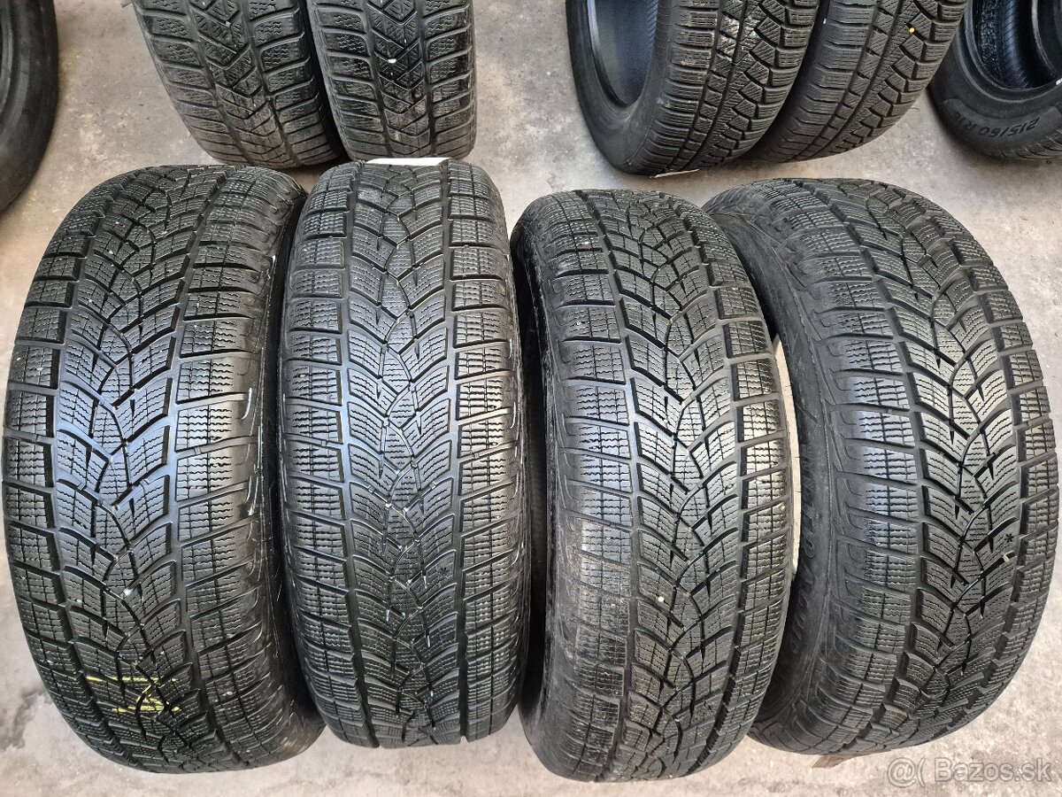 215/65 r17 zimné 4 ks GOODYEAR dezén 8,3 - 7,1 mm - 7