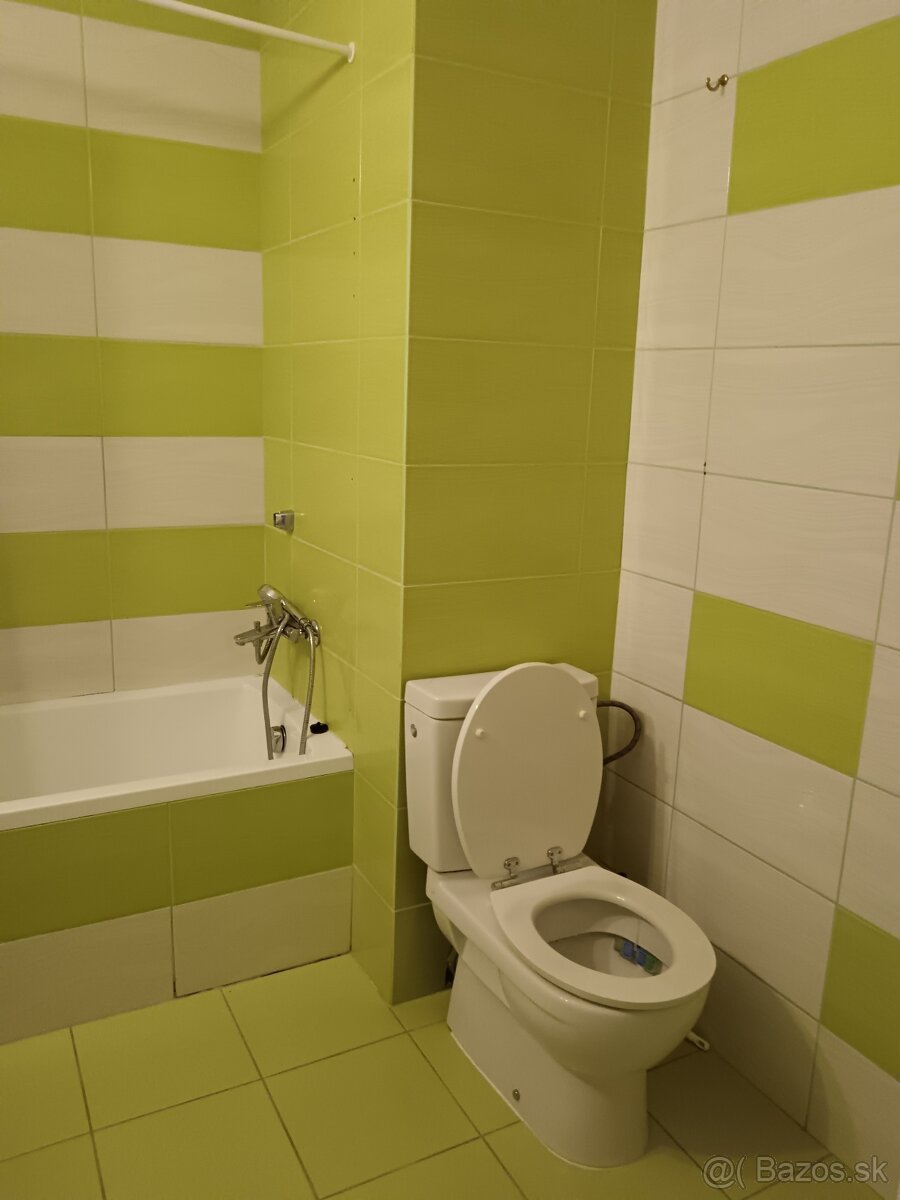 Na prenájom 2-izbový byt s balkónom – Bebravská ul., Vrakuňa - 7