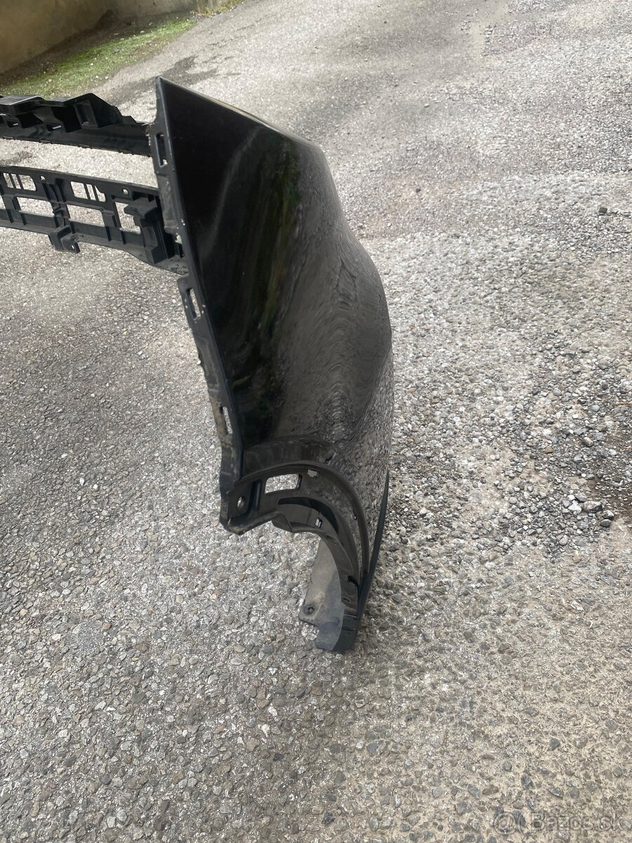 Suzuki Vitara III lift 18- predny naraznik - 7