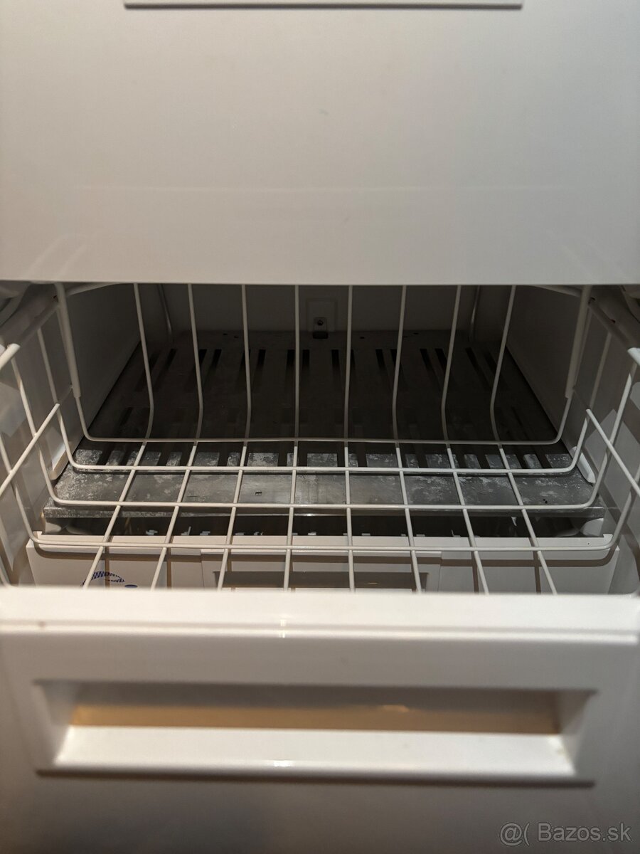 Calex mraznička - 7