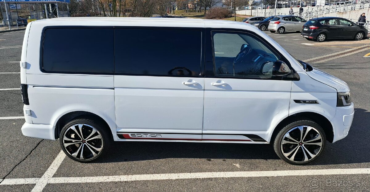 VW TRANSPORTER LIMITED EDITION spěchá - 7
