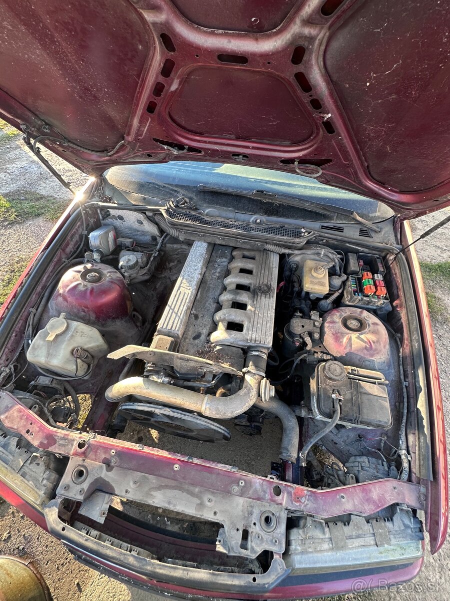 Rozpredam BMW E36 325 TDS - 7