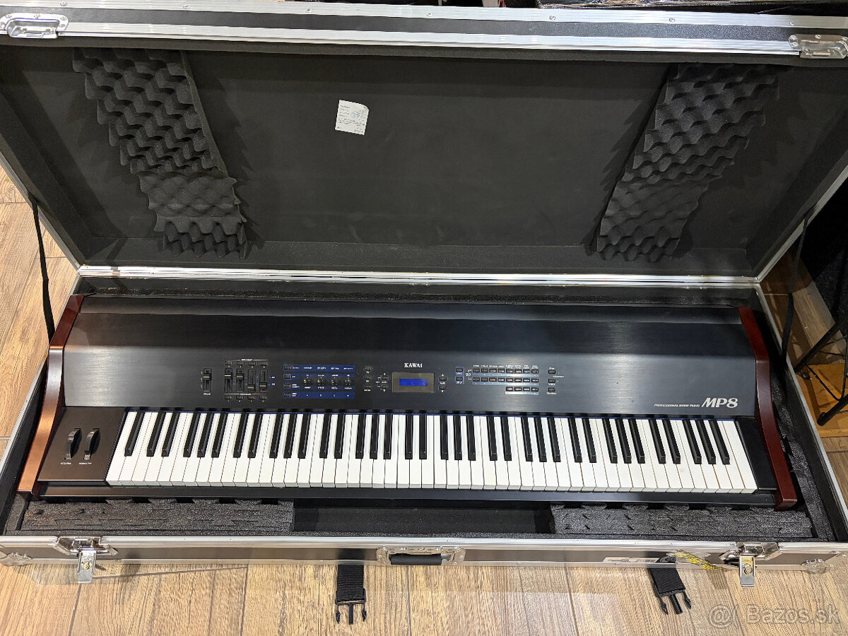 Kawai MP8 - 7