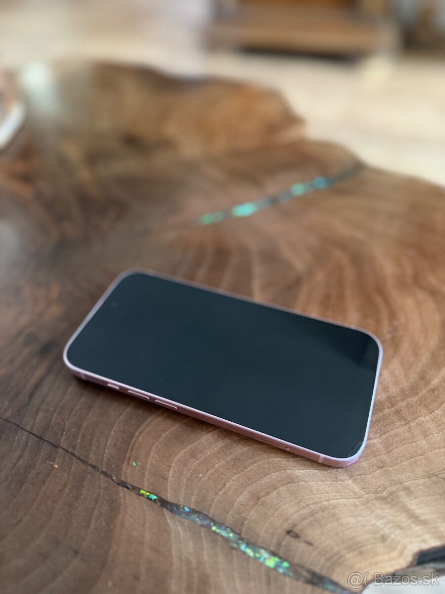 iPhone 15 - 7