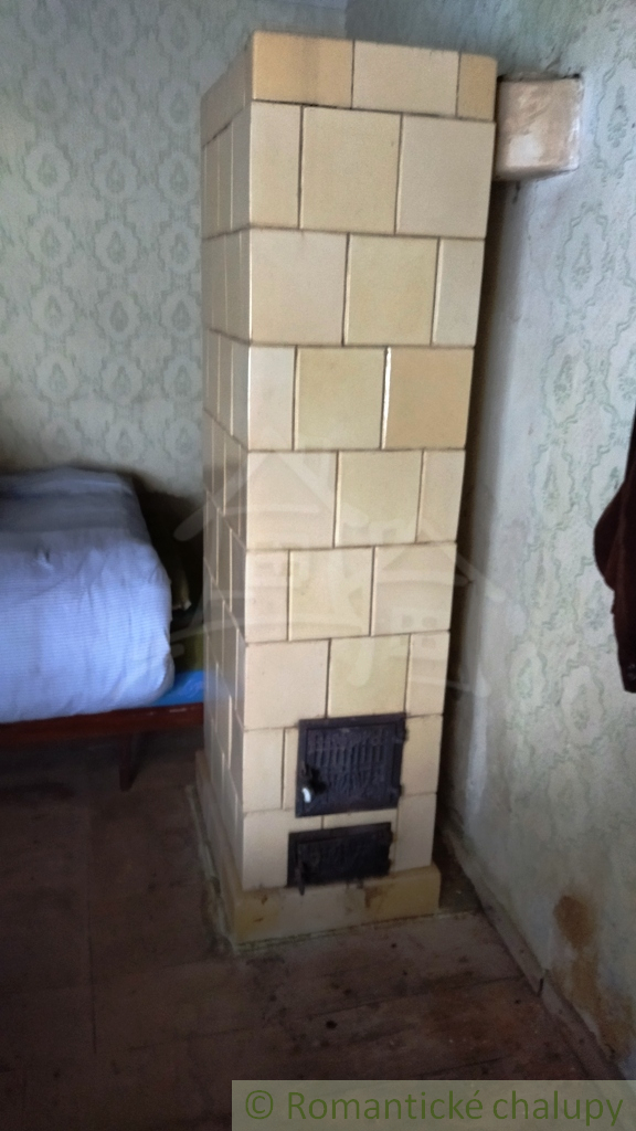 Pozemok s pôvodným domom - 7