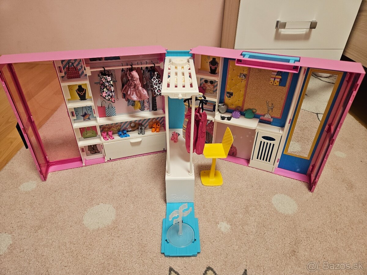 Barbie šatník - 7
