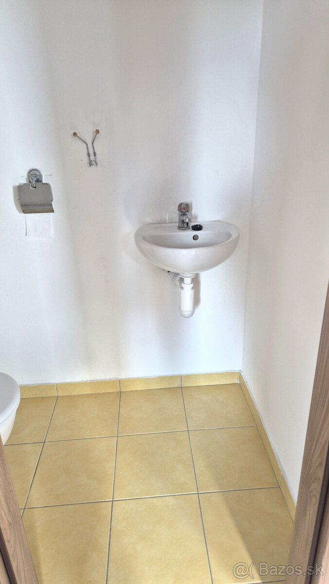 3 - izbový byt v strediskovej obci KURIMA - 7