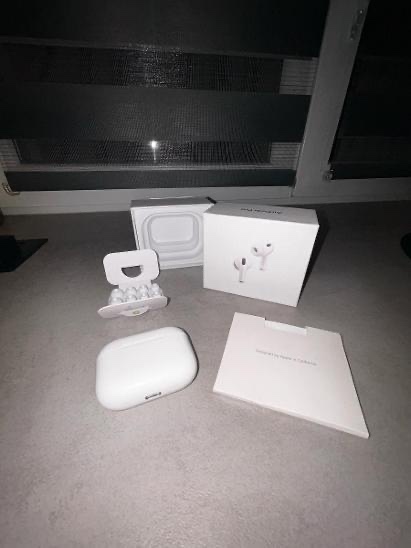 Slúchadlá AirPods - 7