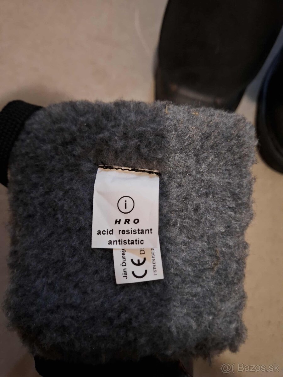 Zateplená bezpečnostná obuv značky KRAL-41/7,, 46/11 - 7