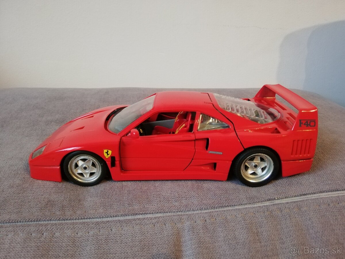 1:18 FERRARI F40 bburago - 7