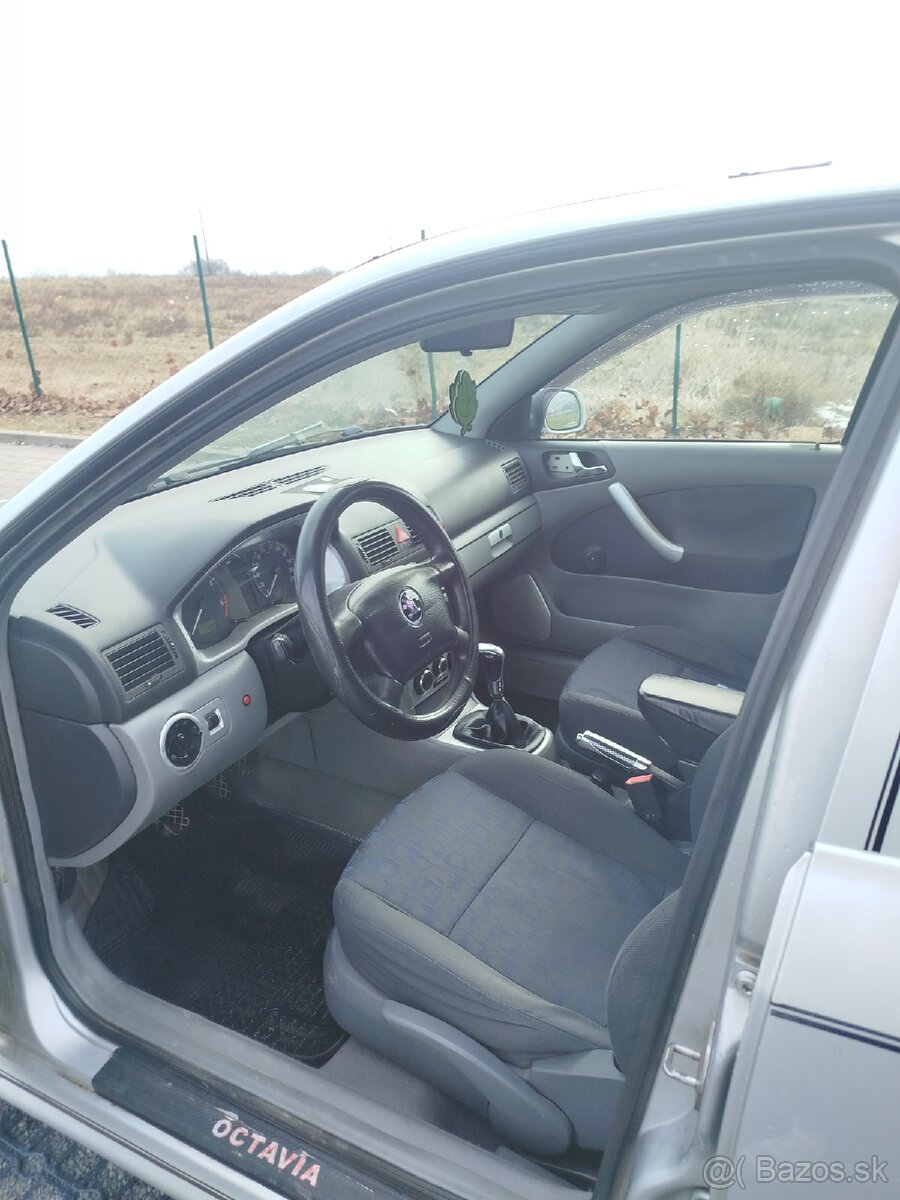 Škoda Octavia - 7