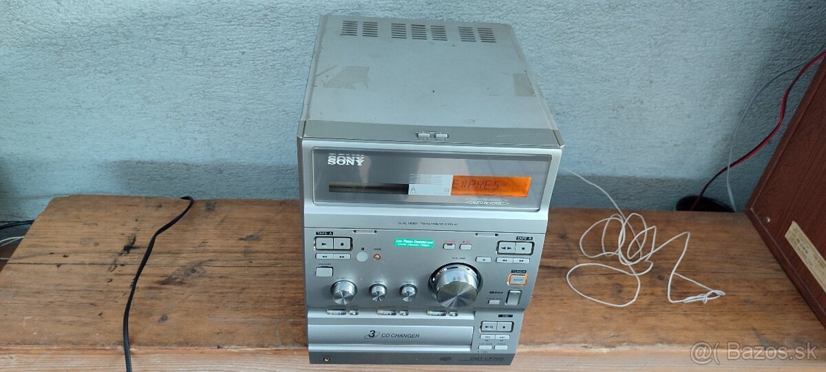 Hi-fi veža Sony - 7