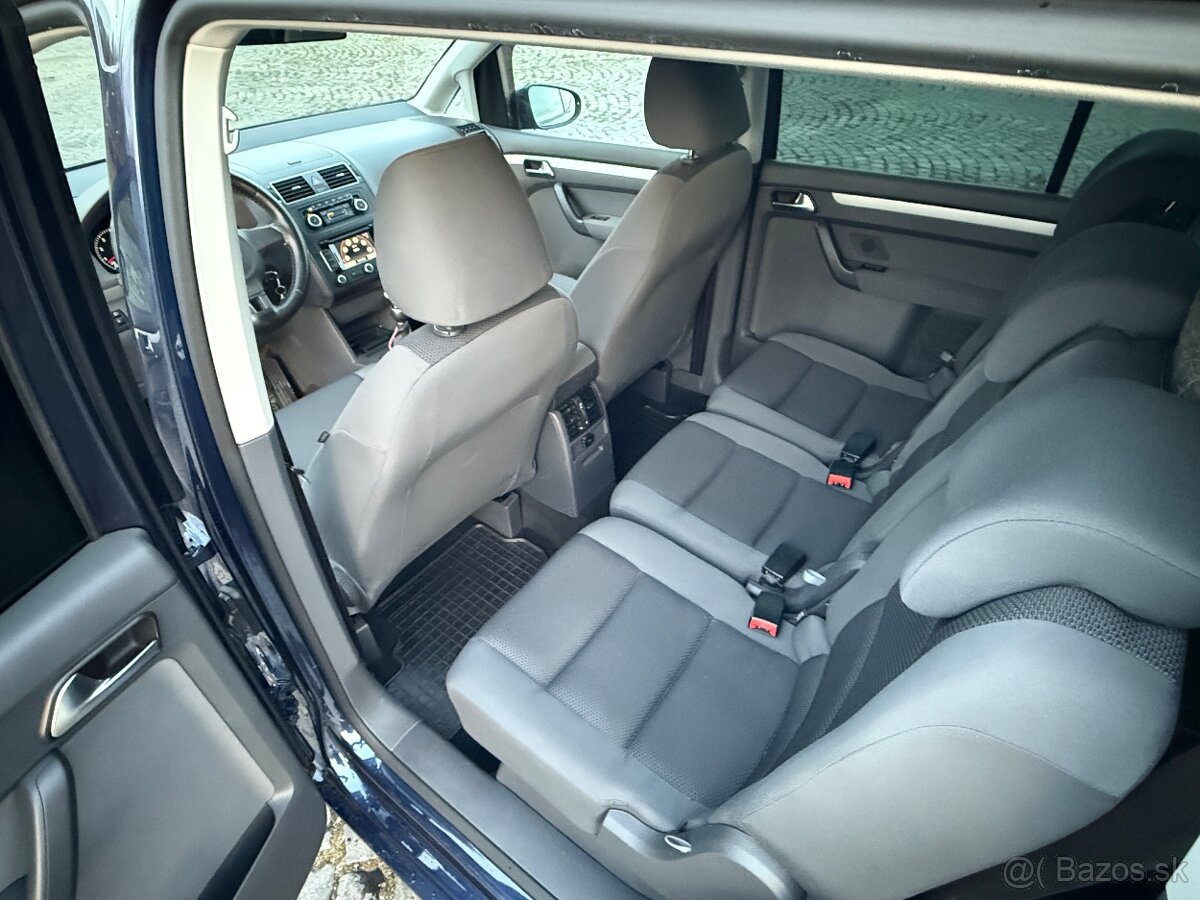 Volkswagen Touran 1.2TSI 7MIESTNE - 7