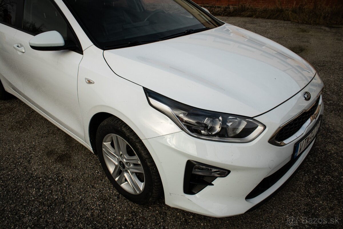 Kia Ceed SW 1.5 T-GDi Silver / V záruke do 03.2028 / - 7