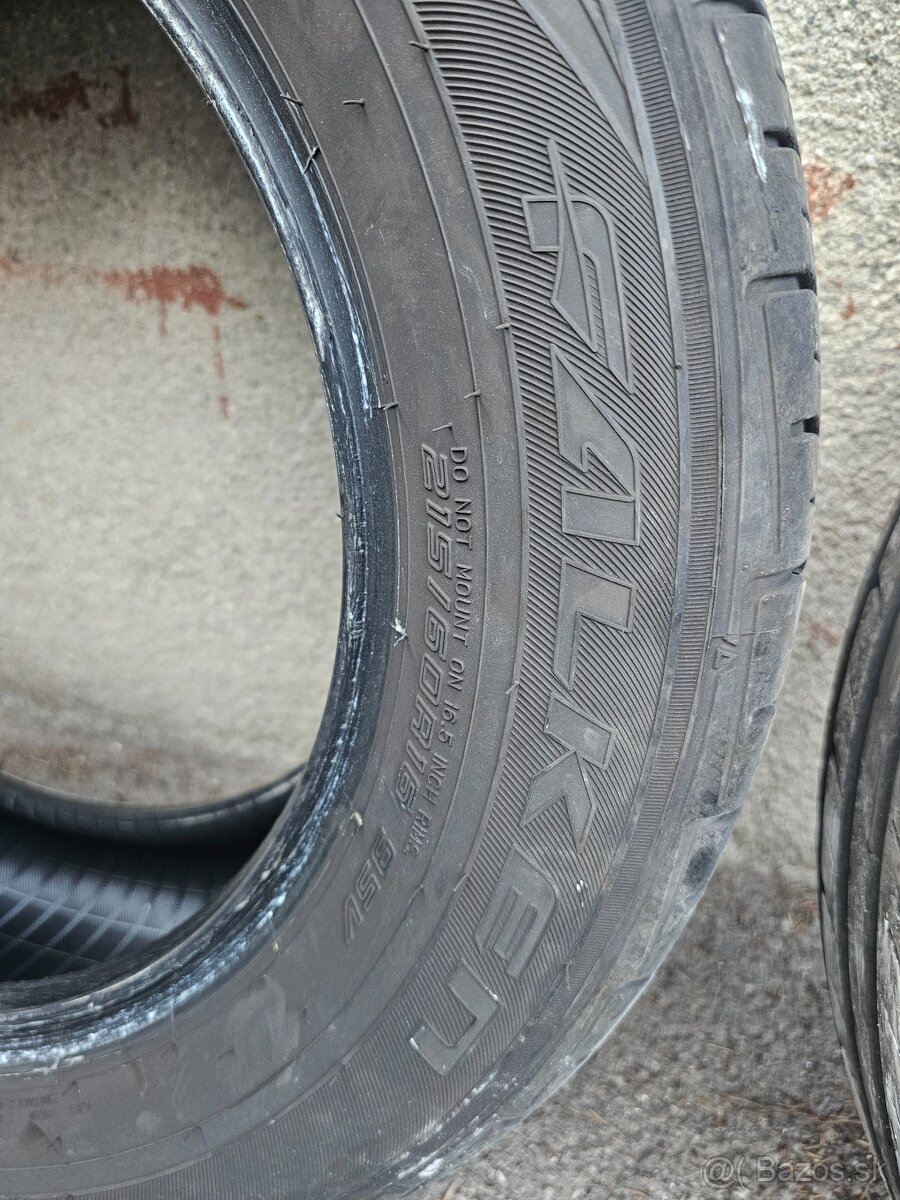Pneu 215/60 R16 - 7