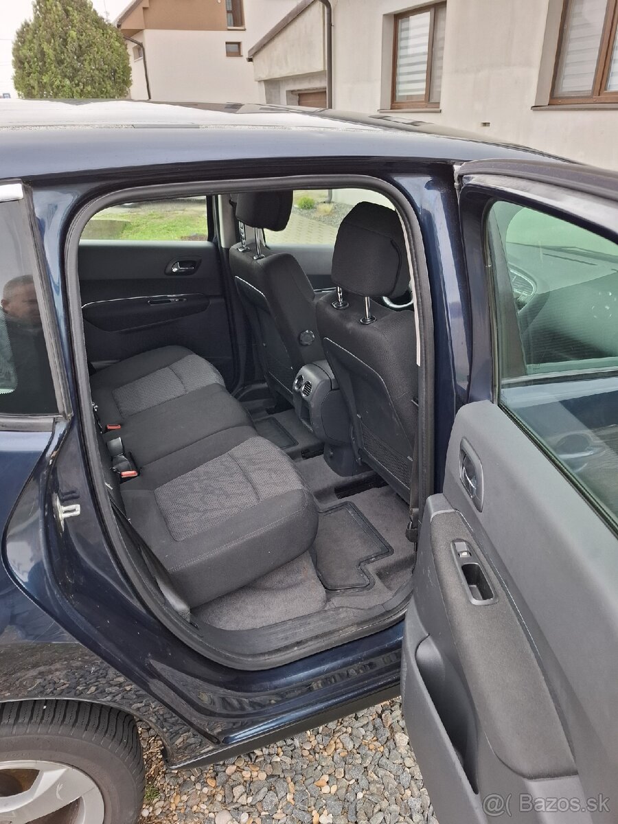 Peugeot 3008 1.6 hdi - 7