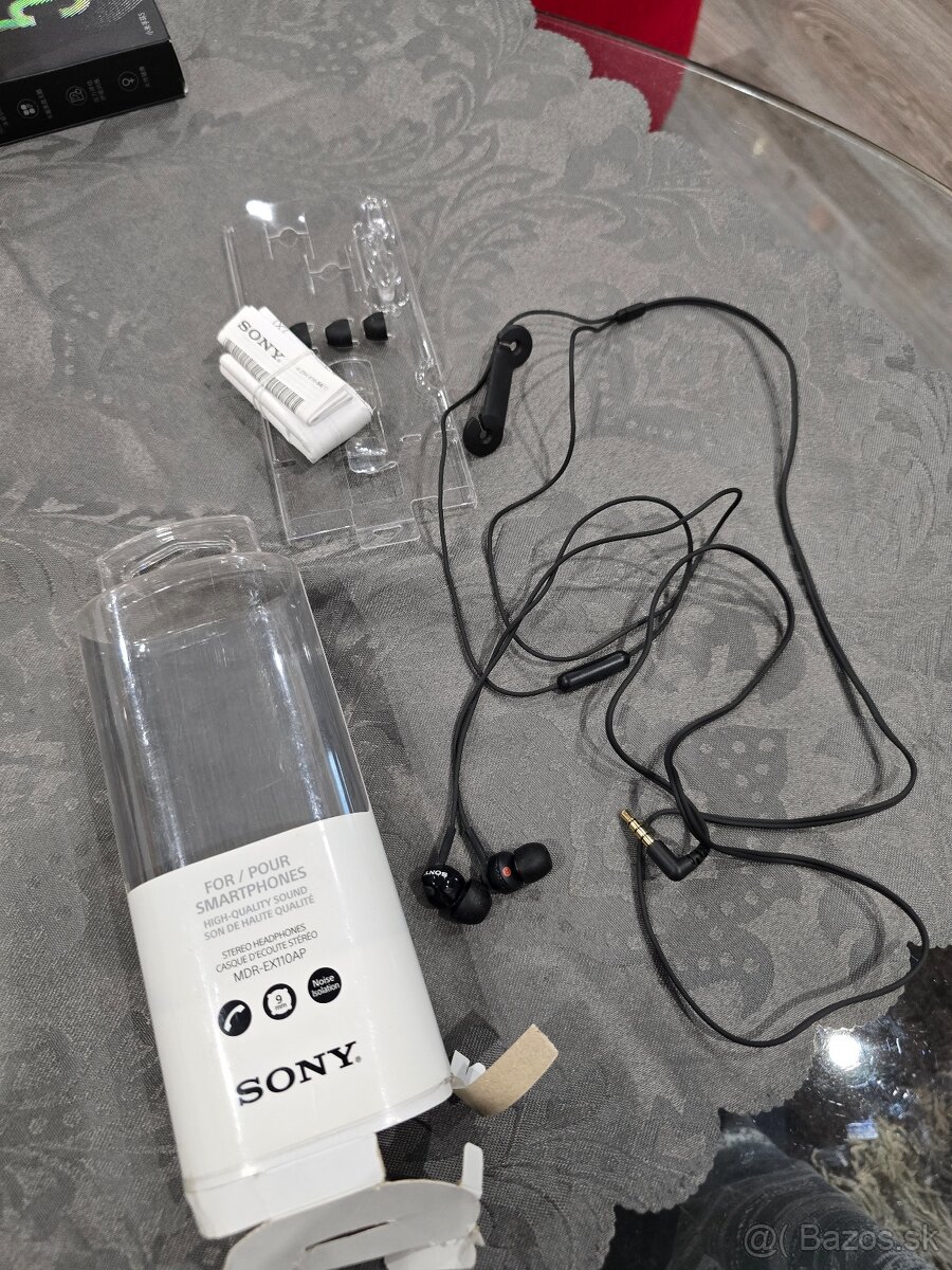 sluchatka Sony 20e - 7