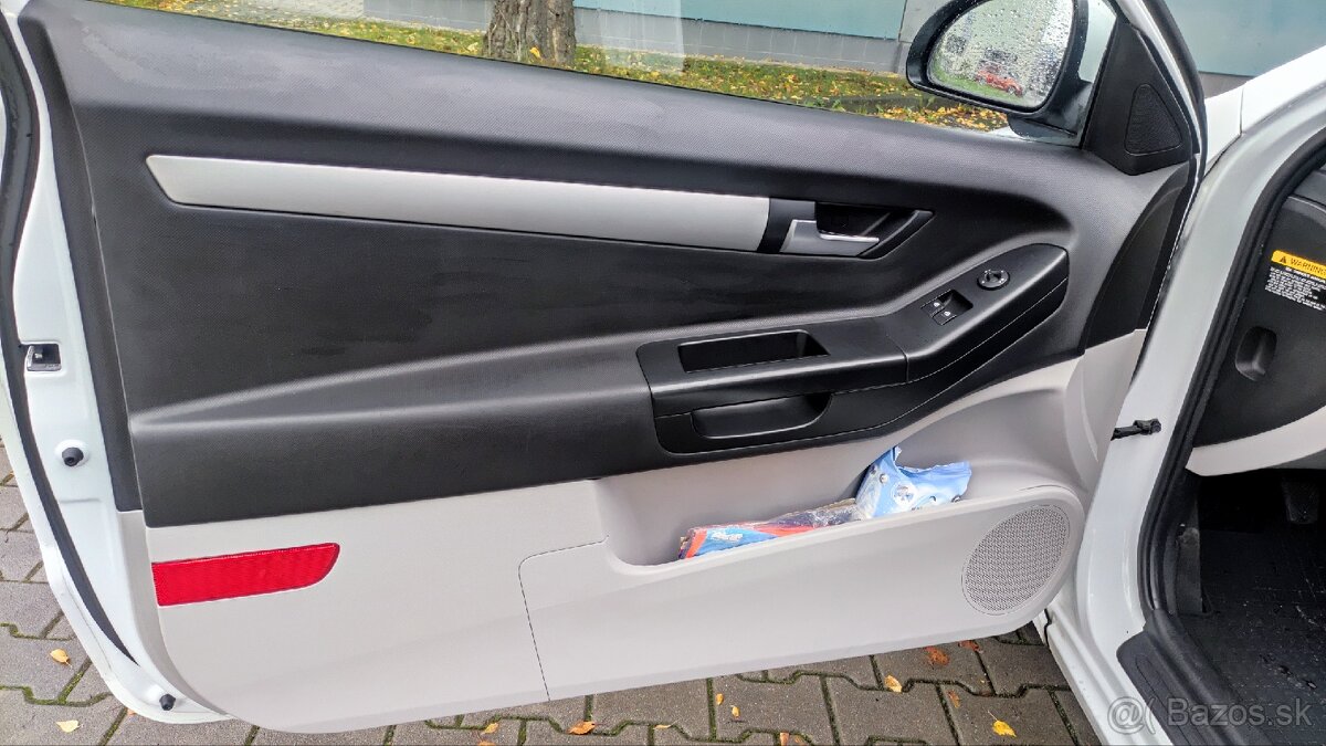 KIA CEED 1,4L 2009 - 7