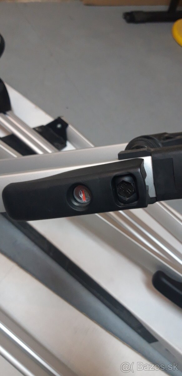 Predam dva nosice bicyklov na strechu - 7