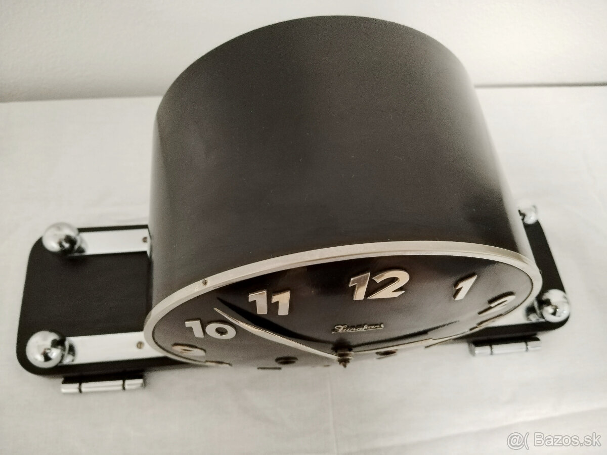 funkcionalistické hodiny Junghans - 7