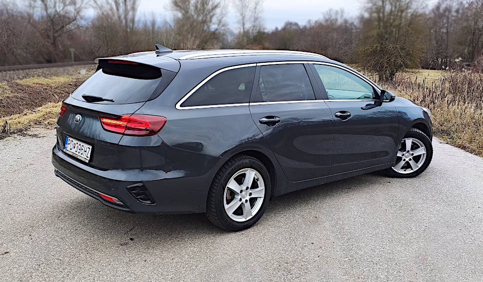 Kia Ceed SW combi 1.5 T-GDi Gold - 7