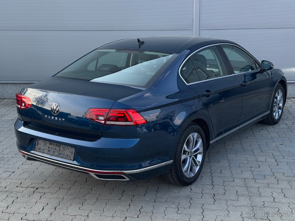 Volkswagen Passat 2.0 TDI EVO Elegance - 7