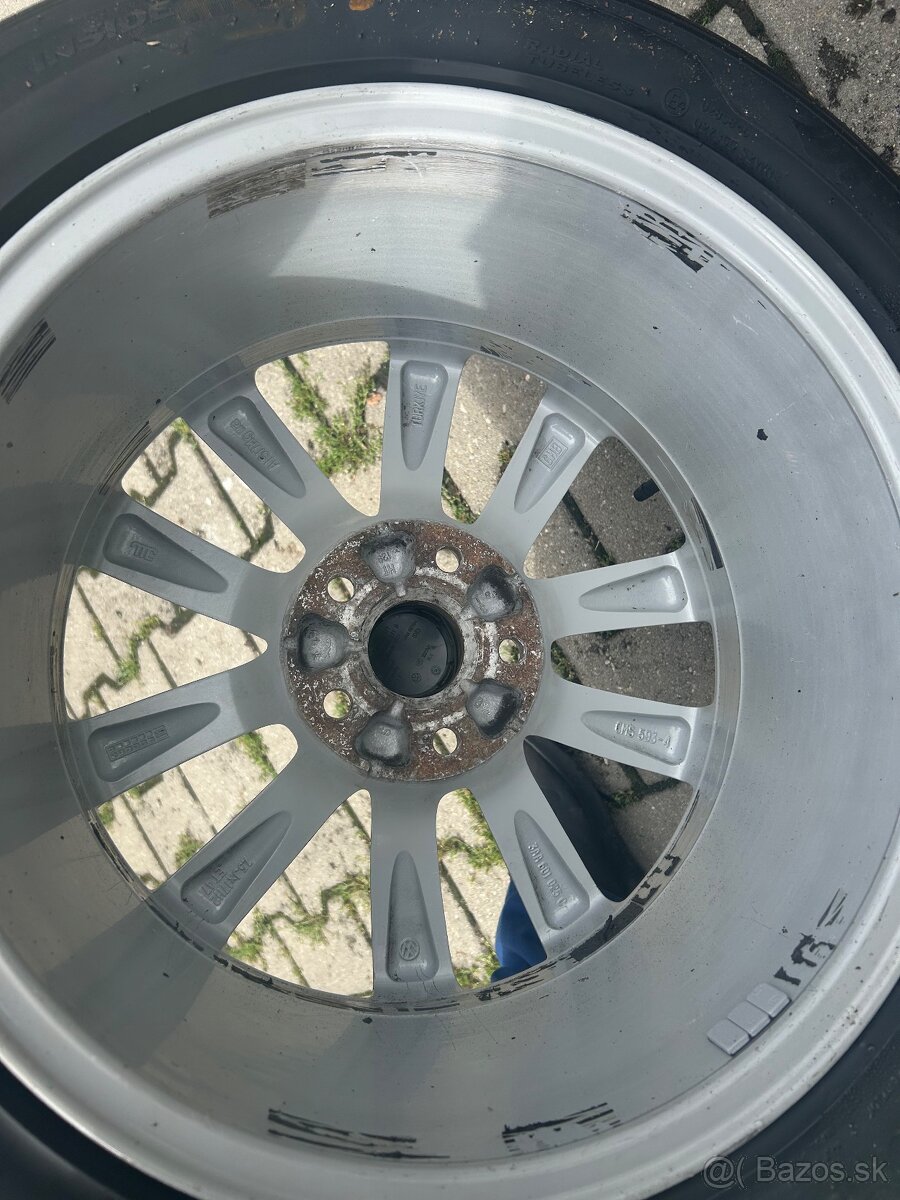 5x112 r17 215 55 r17 Vw Passat - 7