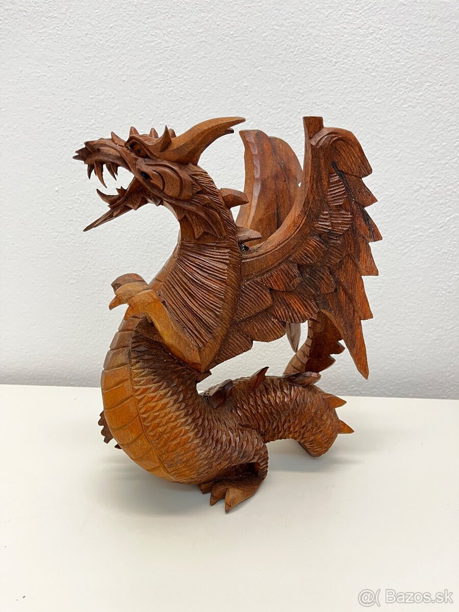 Vyrezávaný drevený drak 32cm - 7
