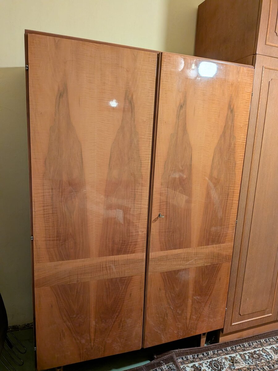 Darujem skrine za odvoz - 7