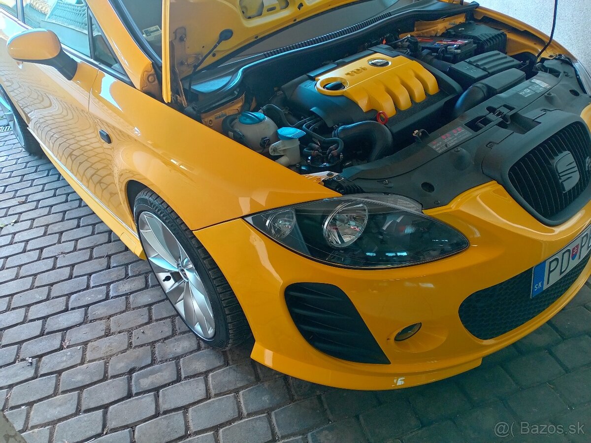 Seat leon 2, linea R 2.0tdi - 7