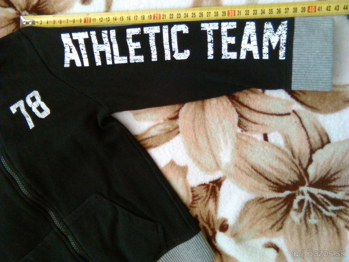 Mikina pre 5-6rokov, cca - č122 - 7