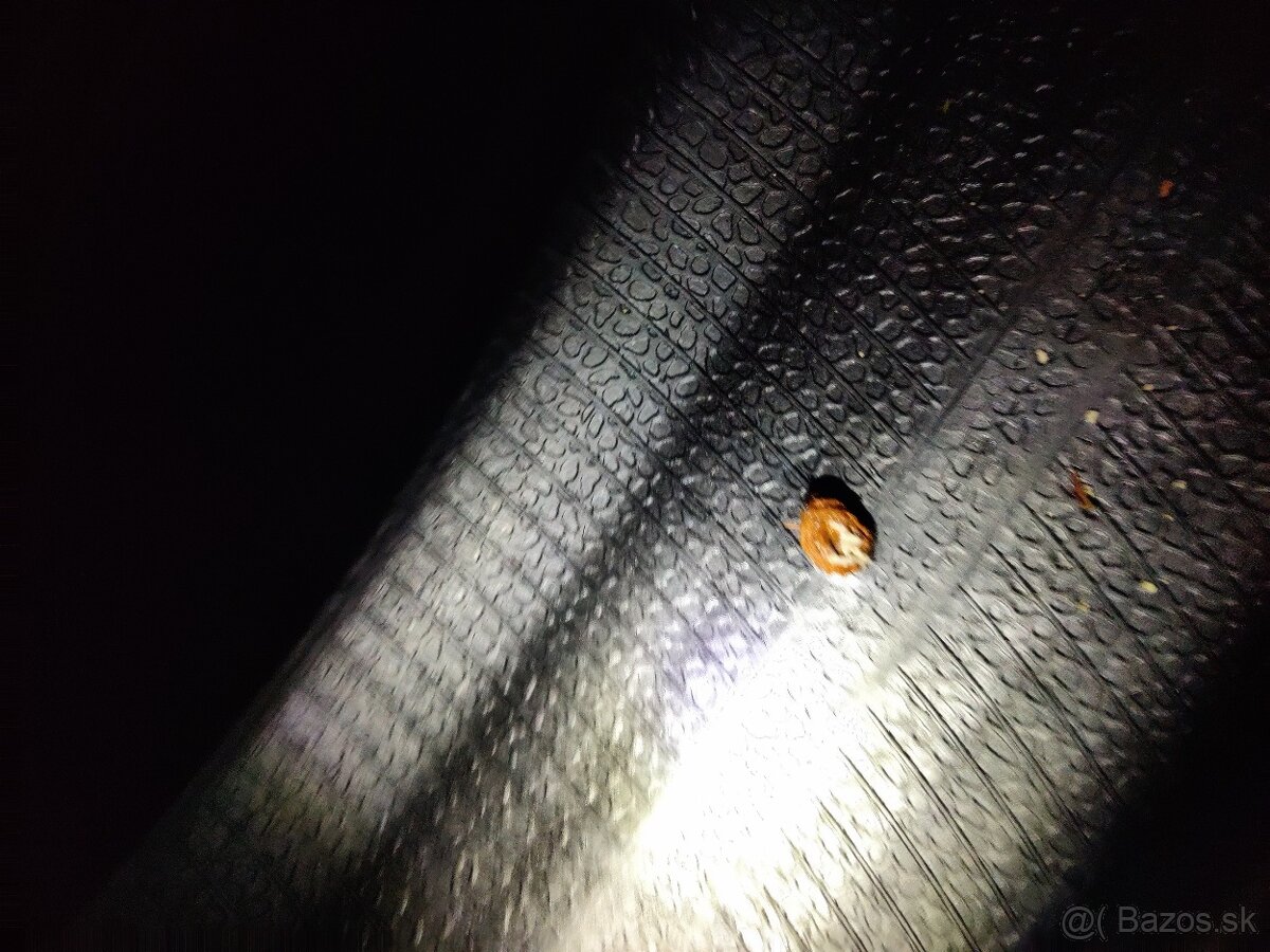 Predam letne 215/65R15 - 7