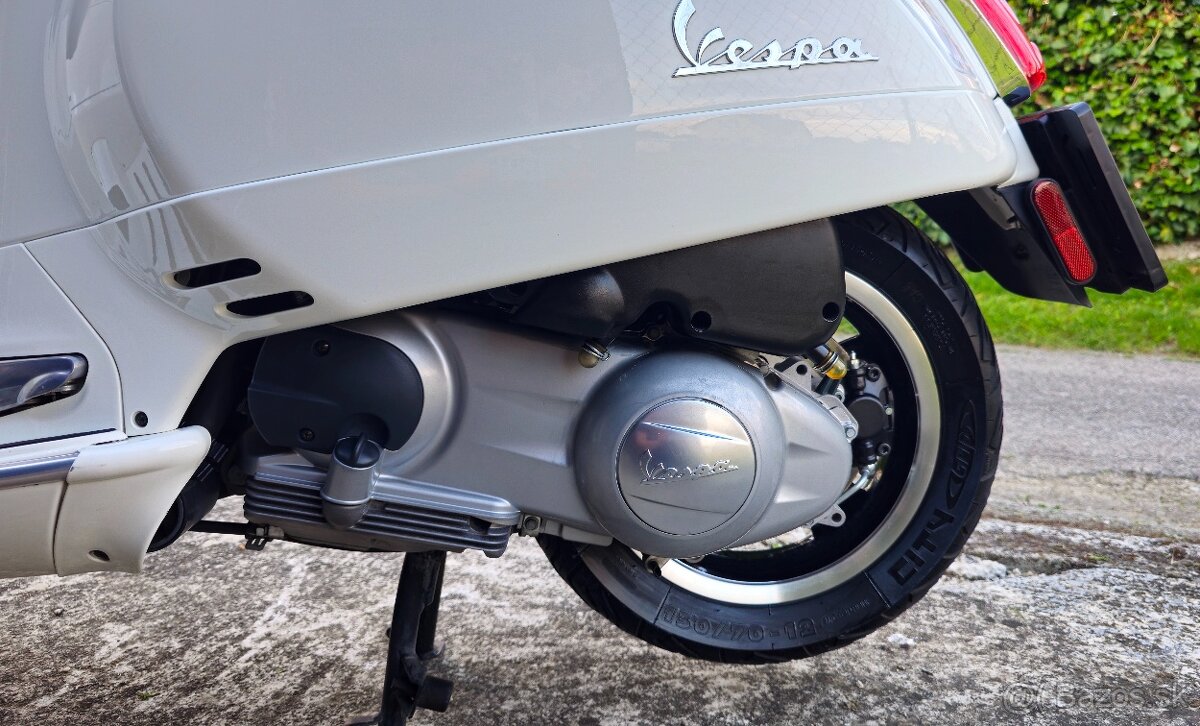 VESPA GTS 300 SUPER...ABS-ASR - 7