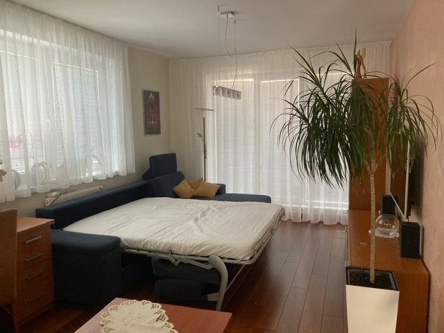 Na prenájom 2 izbový, kompletne zariadený byt v Ilave. - 7