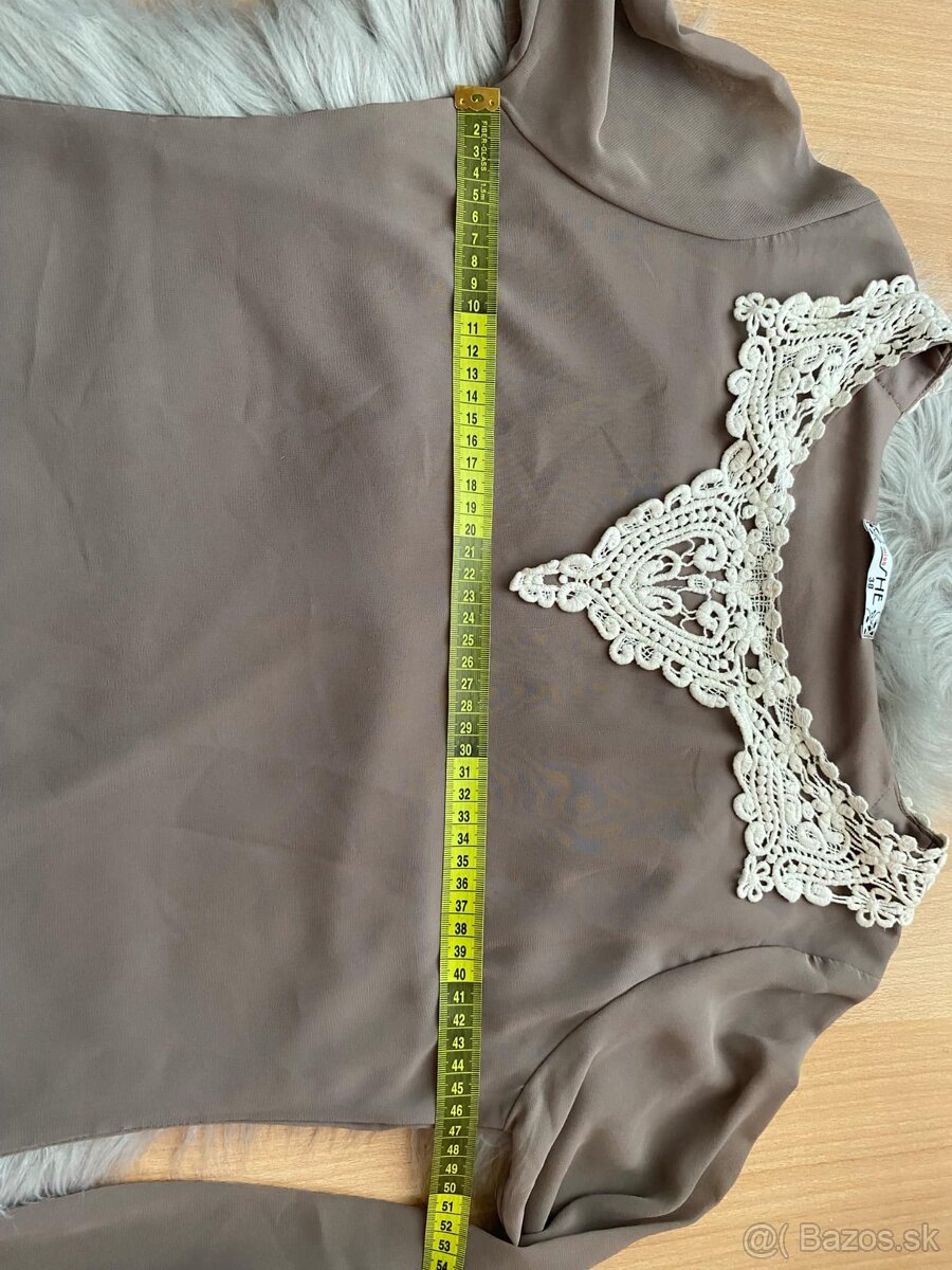 Dámska blúzka s čipkou - 7