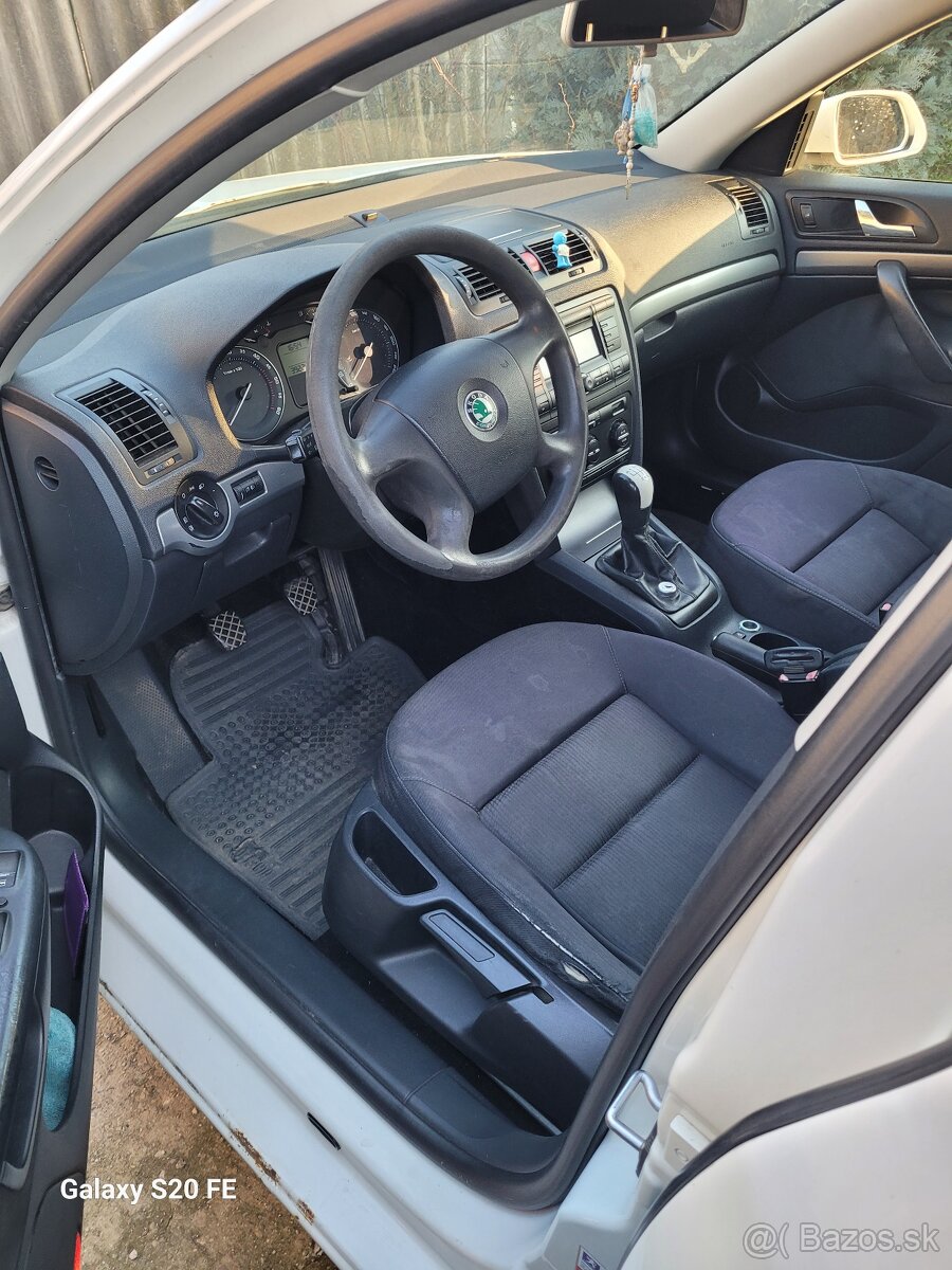 Škoda 2.0tdi 103kw - 7