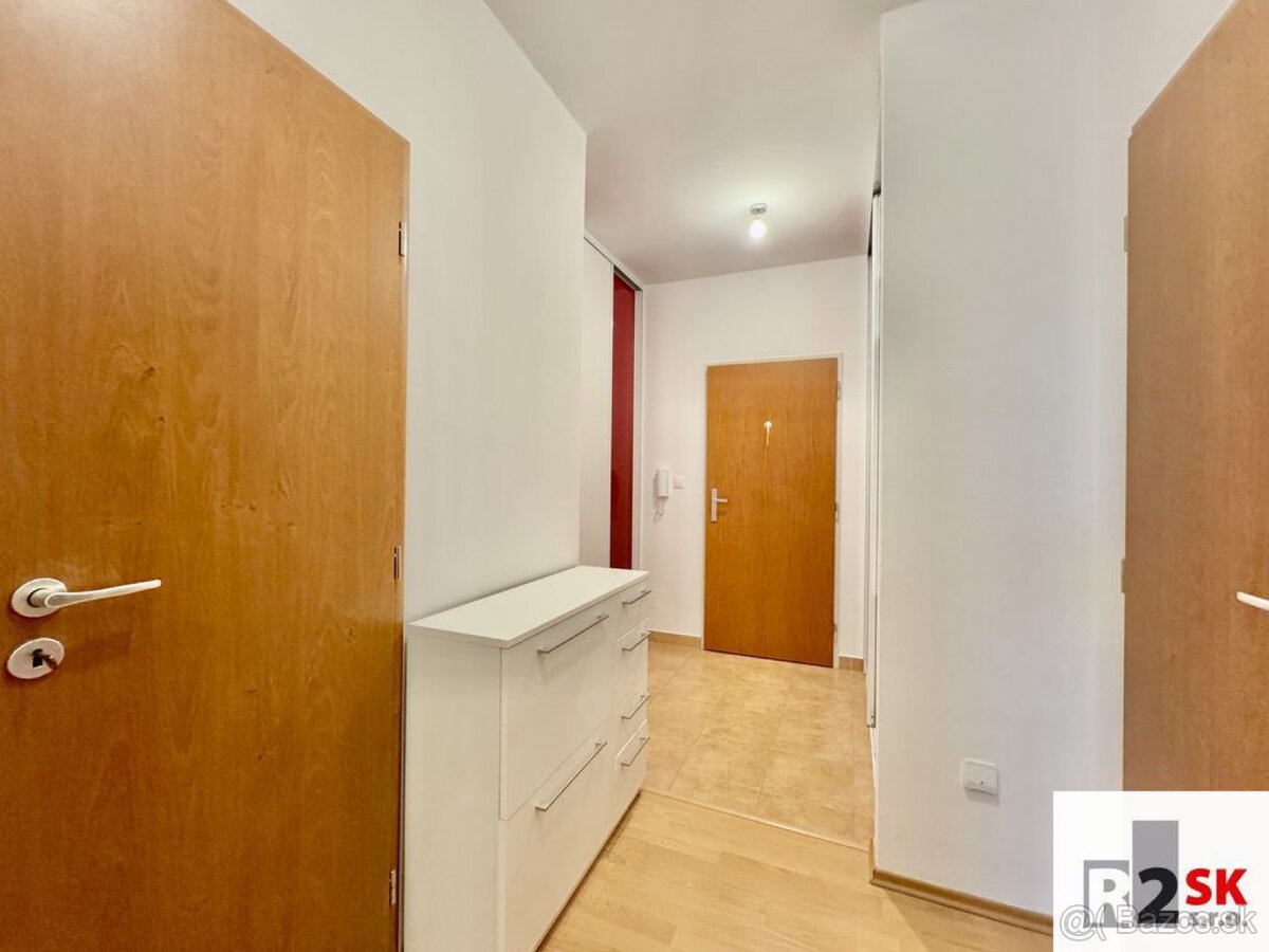 Prenajmeme 2 izbový byt, Žilina – Závodie, Kvačalova. - 7